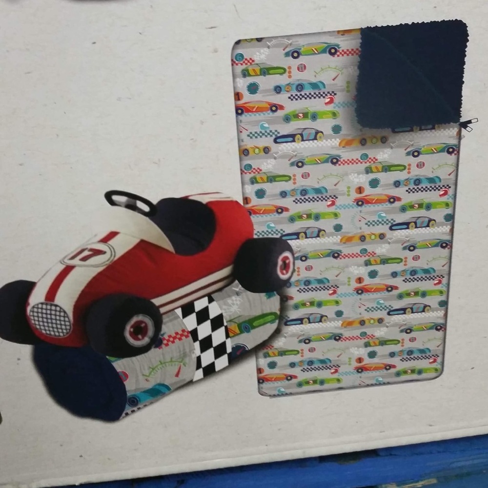 American Kids Huggable Slumber Pal Sleeping Bag